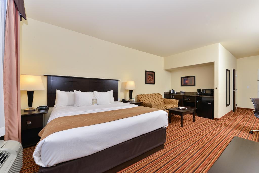Comfort Suites Alexandria Phòng bức ảnh