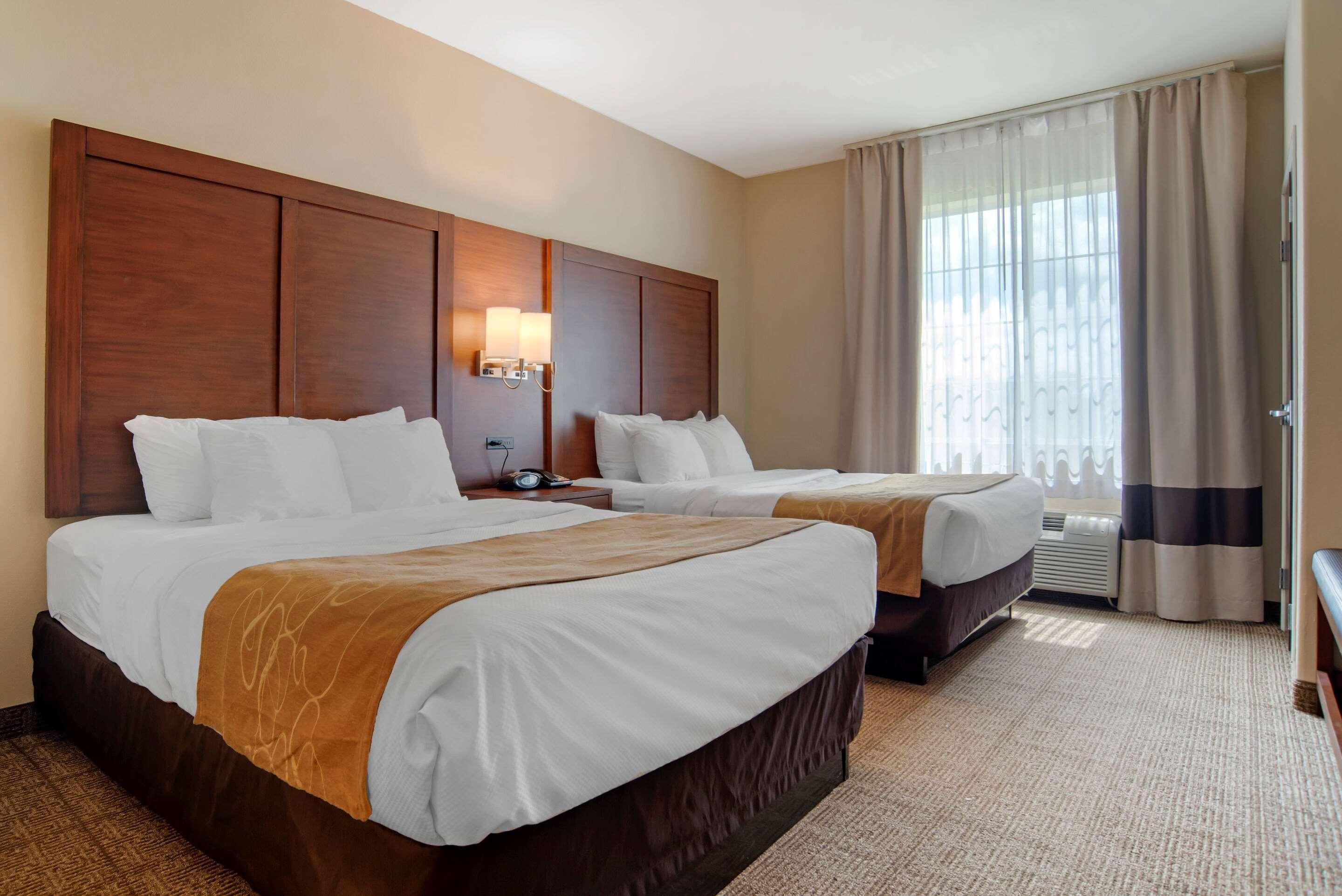 Comfort Suites Alexandria Ngoại thất bức ảnh