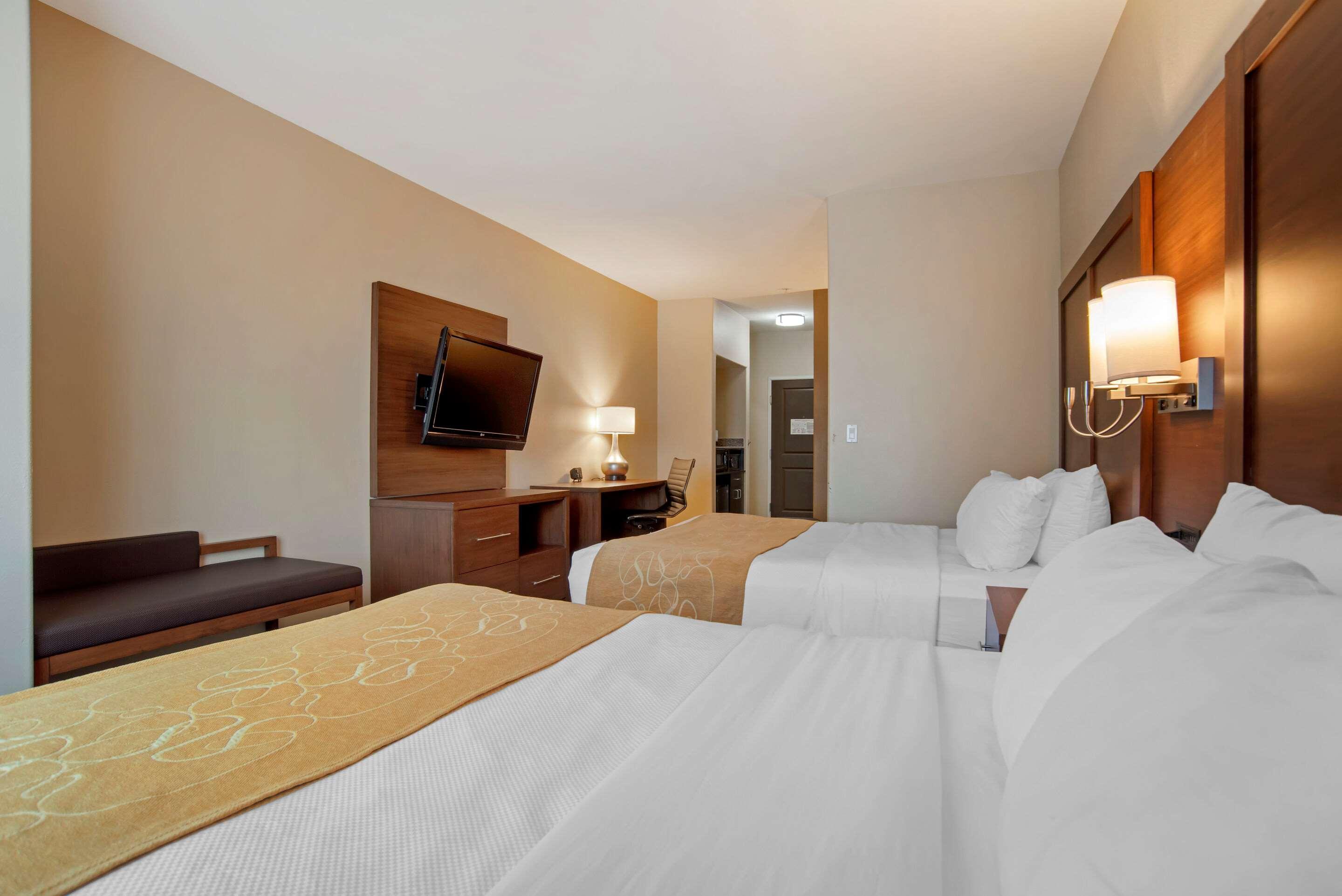 Comfort Suites Alexandria Ngoại thất bức ảnh