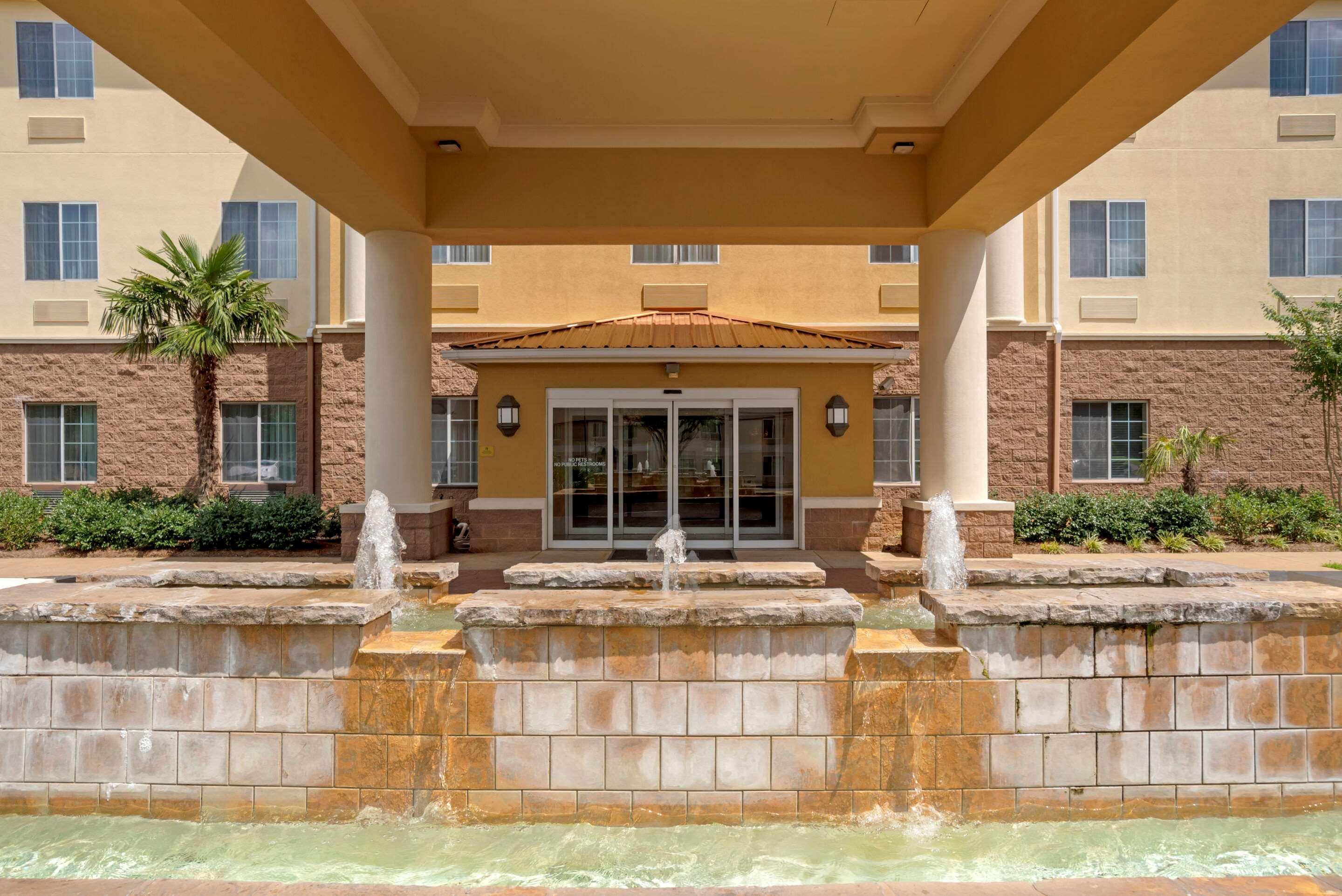Comfort Suites Alexandria Ngoại thất bức ảnh