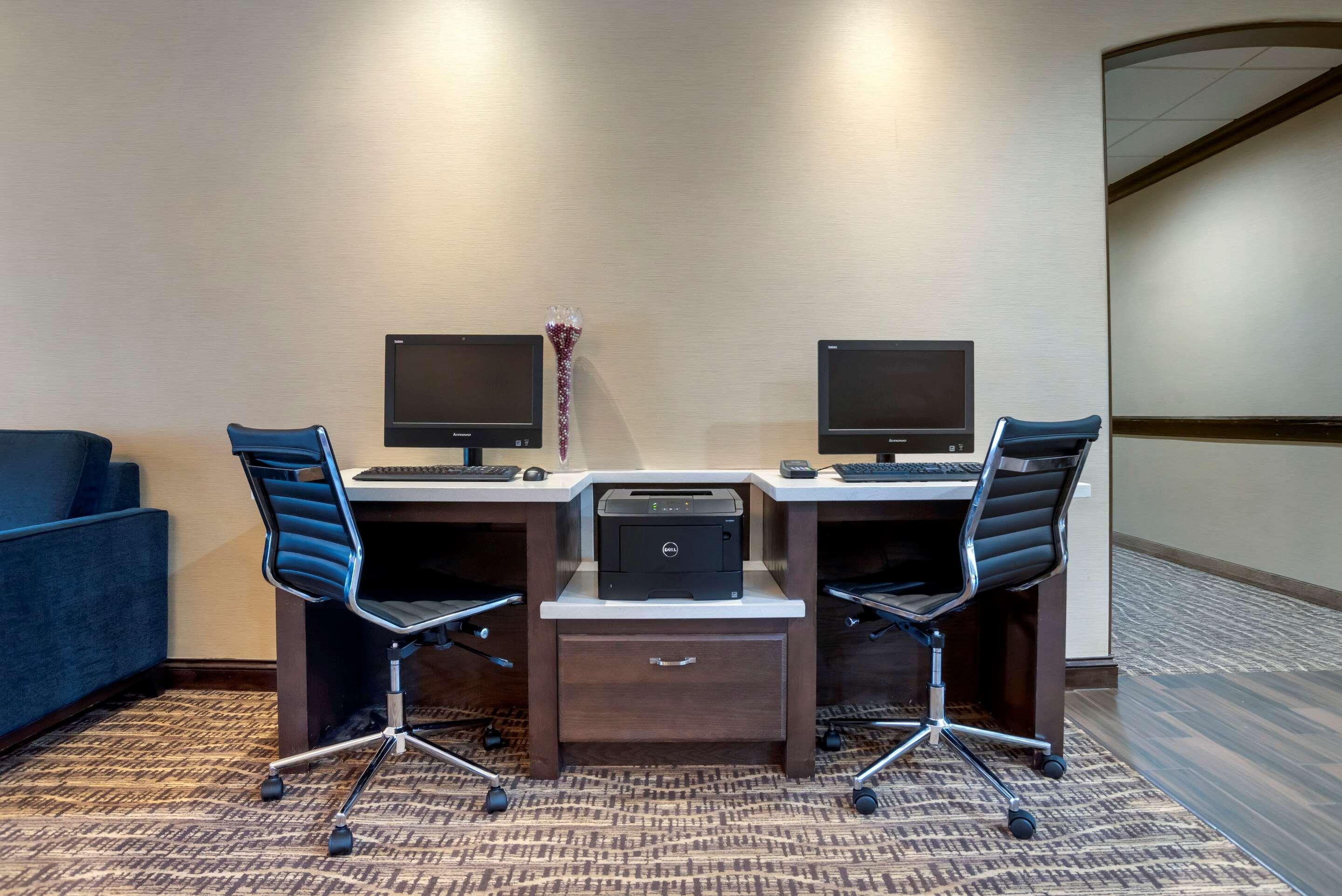 Comfort Suites Alexandria Ngoại thất bức ảnh