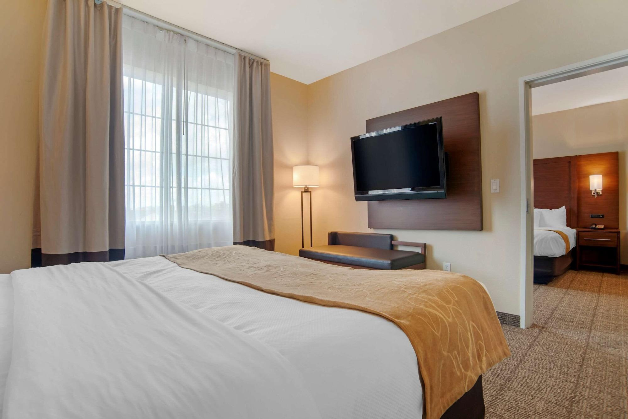 Comfort Suites Alexandria Ngoại thất bức ảnh