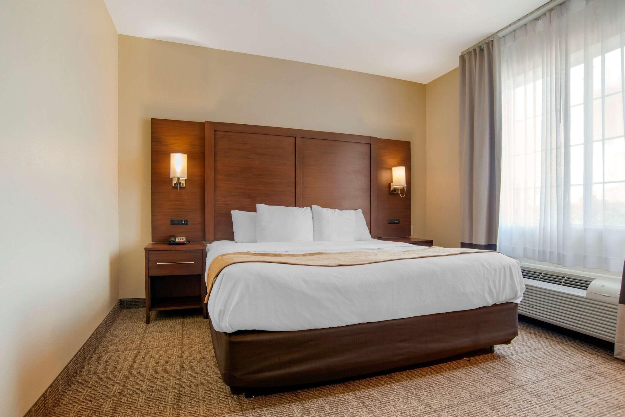 Comfort Suites Alexandria Ngoại thất bức ảnh